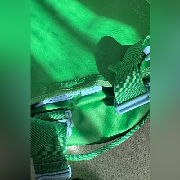 Drunk Elephant to the MoonGo Bag 32L - Picture 11 of 15